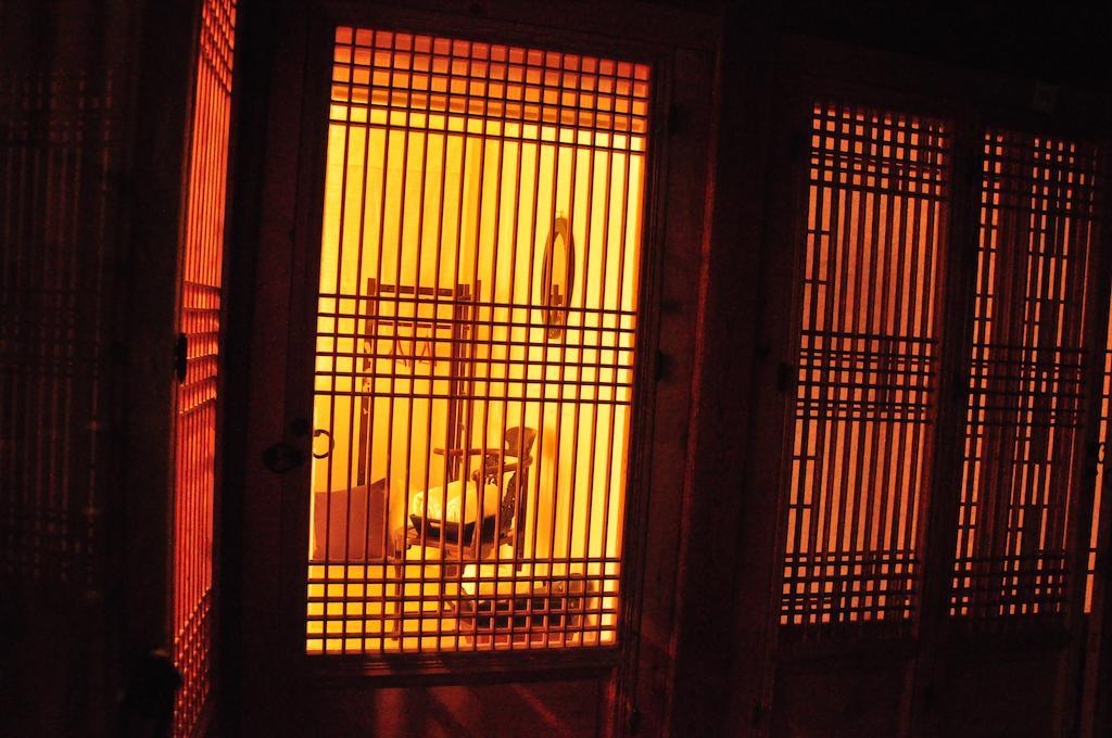 Hueahn Hanok Guesthouse Seul Cameră foto